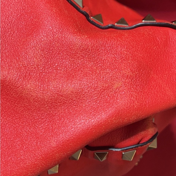 Authentic 💯 Valentino Rockstud Bag 💼 - Picture 6 of 17